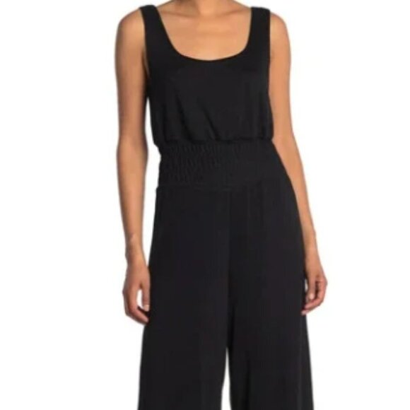 One One Six  NEW Solid Black Sleeveless Jumpsuit Wide Leg Smock Waist Rayon 1X - Picture 1 of 12